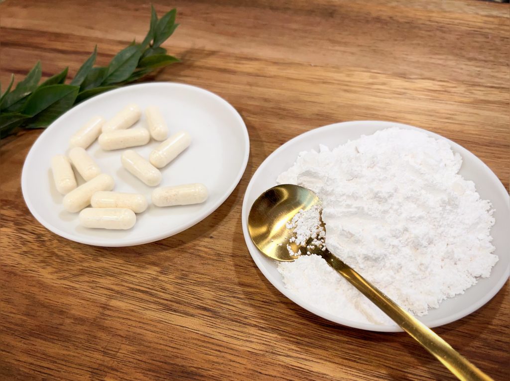 folic acid and folate on plates